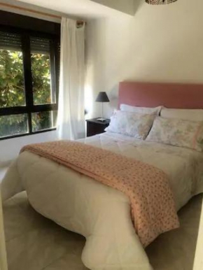 Ideally located City and beach